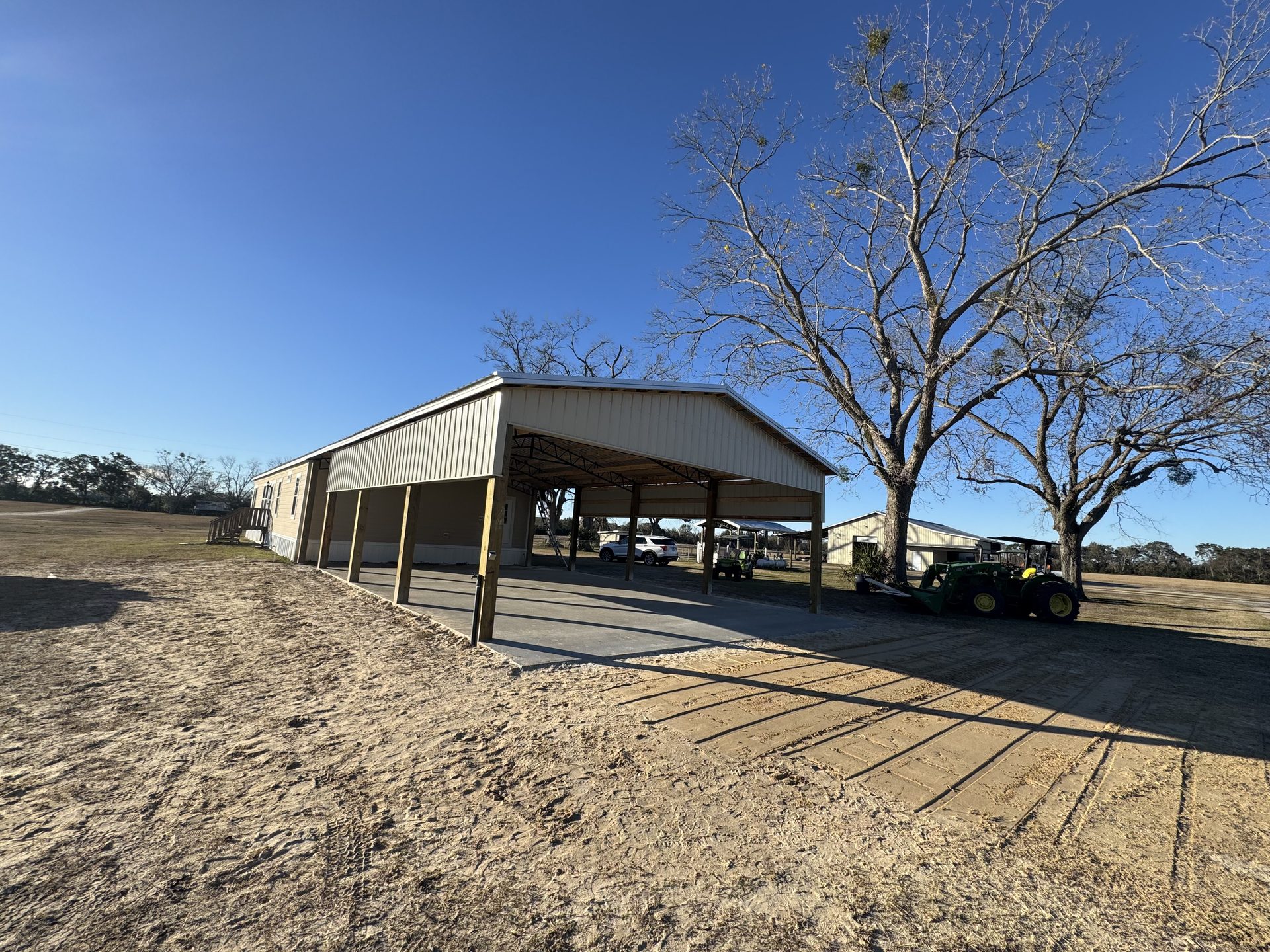 Custom pole barn build on Florida rural property